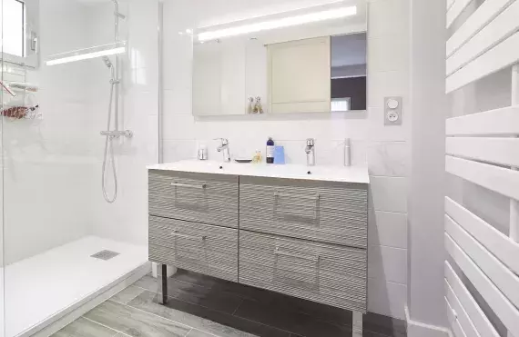 salle-eau-douche-italienne-double-vasque-saint-nazaire