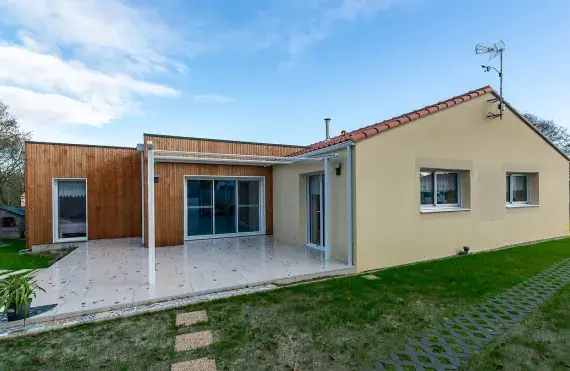 vue exterieure extension en ossature bois saint pere en retz