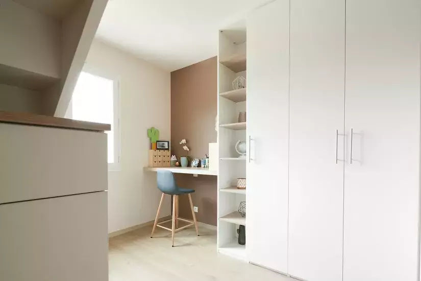 vue-bureau-rangements-saint-cyr-en-retz