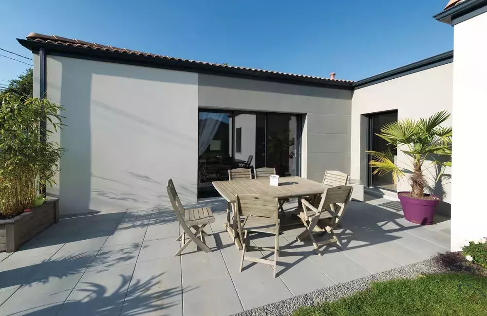terrasse-maison-sur-mesure-briques-pornic_2