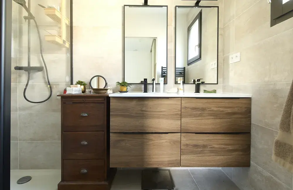 salle de bain avec meuble double vasque maison sur mesure bois piriac