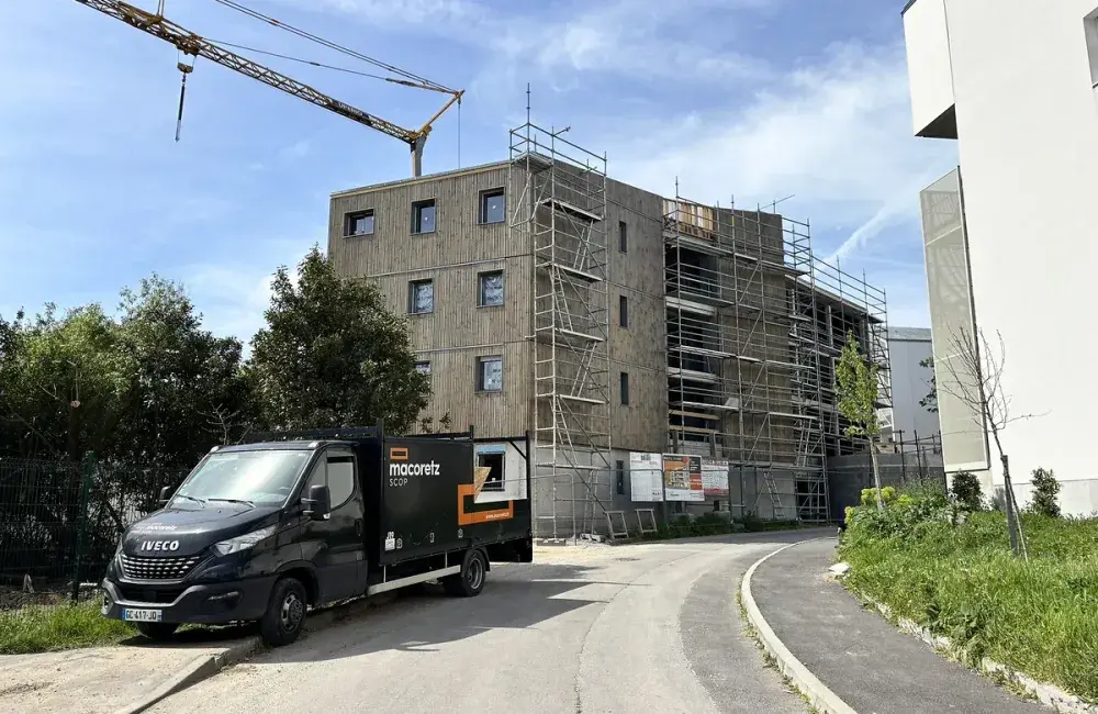 bardage et finitions balcons habitat participatif soleil levant saint nazaire