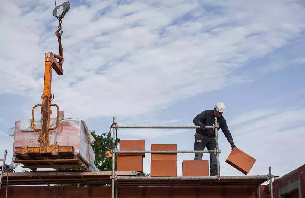 macon-briques-chantier-chaumes-en-retz