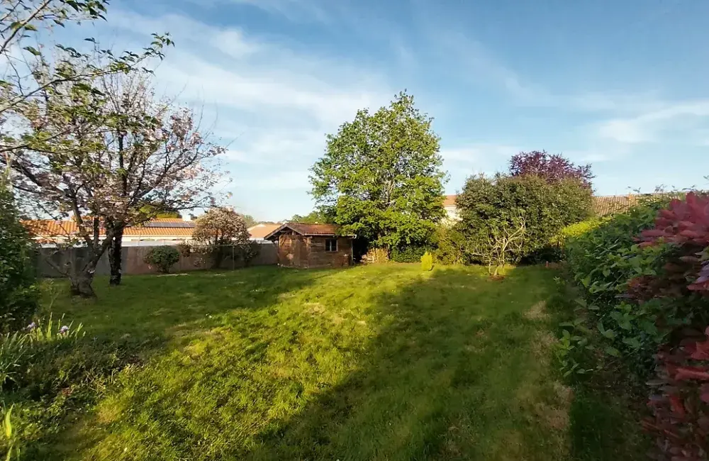 vue exterieure terrain bouguenais