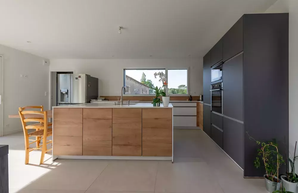 extension-ossature-bois-vue-cuisine-ouverte-ilot-central-sainte-pazanne