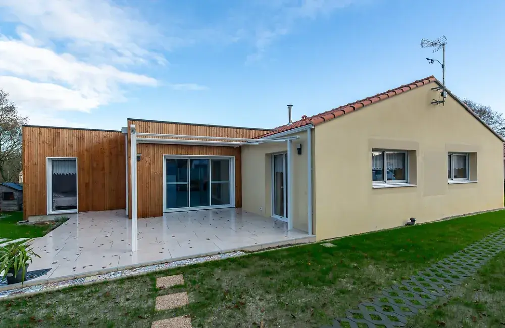 vue exterieure extension en ossature bois saint pere en retz