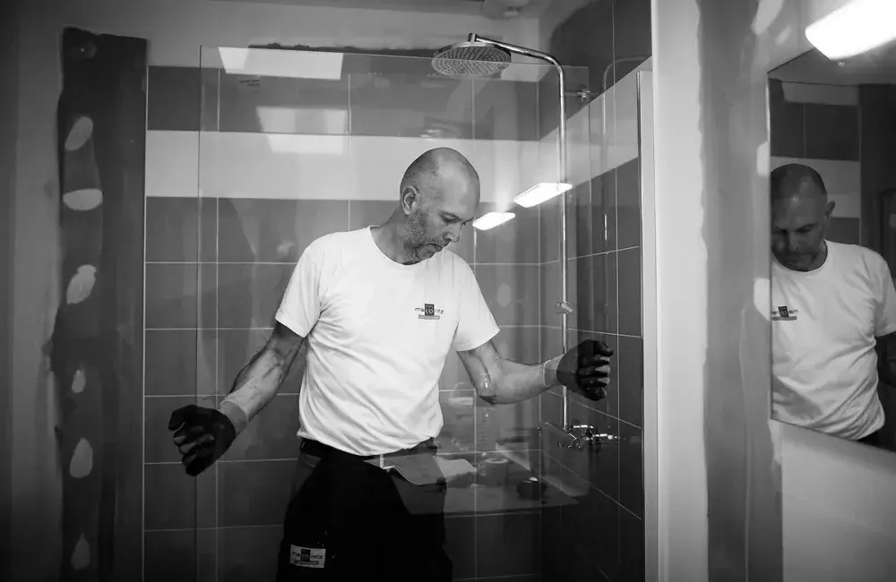pose d'une paroi de douche à Villeneuve-en-Retz (44)